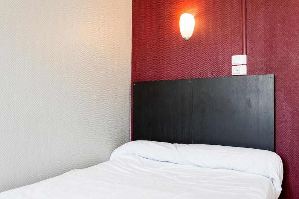 ฮิโปเทล ปารีส แบลวีล การ์ เดอ เอสต์ Hotel ภายนอก รูปภาพ